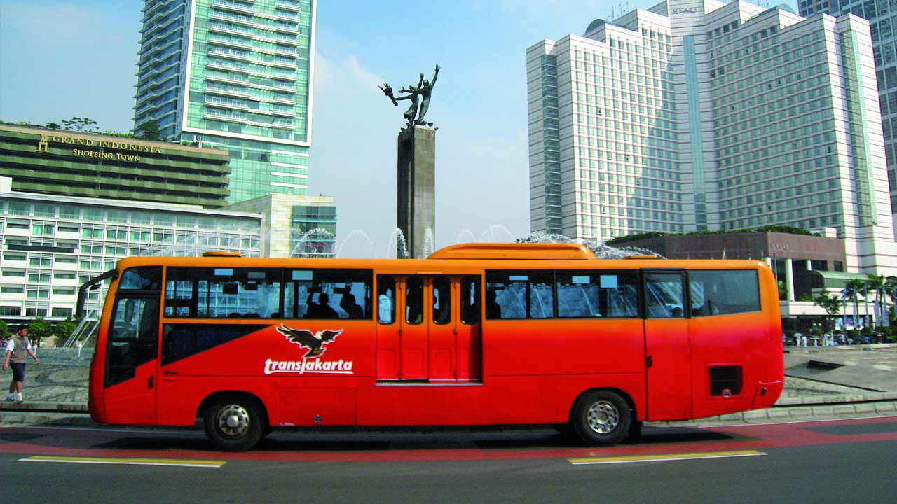 Bus Transjakarta (Foto: Wikipedia)